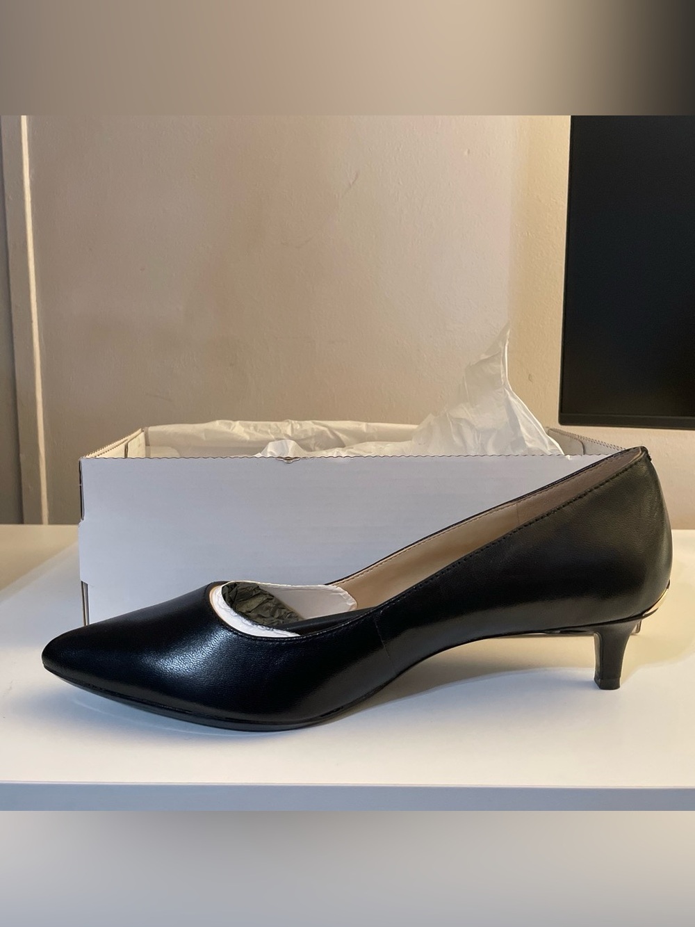 Calvin Klein Black Leather Gabrianna Shoe Box